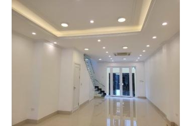 Bán Nhà Phố 2 Mặt Tiền Đã Hoàn Thiện- Đại Lộ Nguyễn Hoàng - 0969282688!