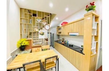 Bán nhà Lê Trọng Tấn,Thanh Xuân 43m 5T 3.45 tỷ,ở luôn,gần phố