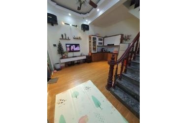 2.5 tỷ nhà cực đẹp 5 Tầng tại Bùi Xương Trạch,Thanh Xuân,tặng full nội thất