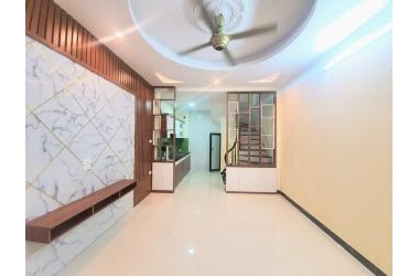 Bán nhà Triều KHúc,Thanh Xuân 33m 4T 2.8 tỷ, lô góc 3 thoáng,10m ra ô tô