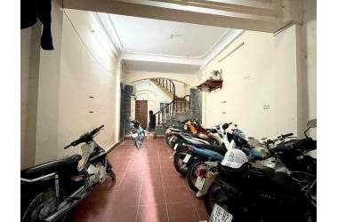 Bán gấp tòa CCMN Triều Khúc,Thanh Xuân 64m 6T MT4.6m 4.46 tỷ,doanh thu 40tr/tháng