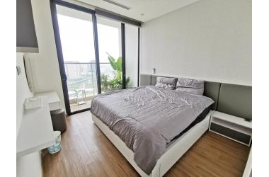 Cho thuê căn hộ chung cư CTM 299 Cầu Giấy, 2PN, 80m2 full đồ cao cấp giá 10tr/th. LH 0988594388