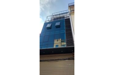 Giảm 2 tỷ bán nhà mặt phố Trần Duy Hưng giá chỉ bằng trong ngõ.