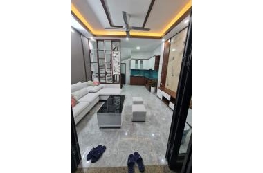 Bán nhà Tân Mai 35m 4 tầng 2 tỷ ô tô gần nhà