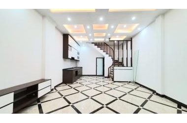 Bán nhà không gian đáng sống mới đẹp Trương Định 45m 5 tầng 3,8 tỷ