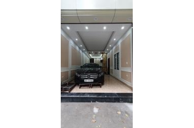 Bán Nhà Lạc Long Quân, Kinh Doanh, Gara, Thang Máy 60m 12 tỷ