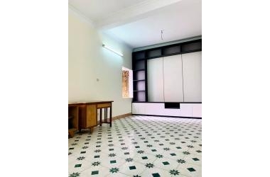 Bán gấp 50m2, 3 tầng, mt: 6m, giá: 3.3 tỷ An Hoà, Hà Đông, Hà Nội.