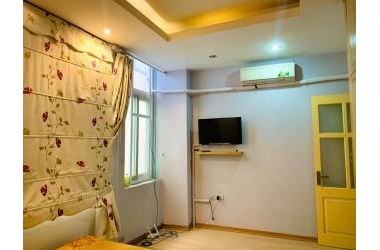 Bán gấp nhà đẹp 46m2, 4 tầng, mt: 4.7m, 3.95 tỷ, Triều Khúc, Thanh Xuân, Hà Nội.