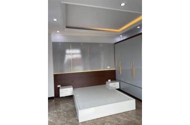 Cần bán gấp 50m2, 5 tầng, mt: 6.2m, 9.5 tỷ, Hoàng Hoa Thám, Hà Đông, Hà Nội.