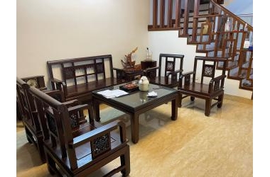 Bán rất gấp 90m2, 4 tầng, mt: 4.5m, 9.8 tỷ, KĐT Văn Phú, Hà Đông, Hà Nội.