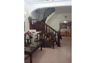 Bán gấp siêu đẹp 70m2, 3 tầng, mt: 5m, 4.85 tỷ, Phan Đình Giót,La Khê, Hà Đông, Hà Nội.