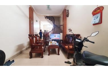Nhà đường Thanh Bình 39m, 4 tầng, mt: 3.5m, giá: 4.2tỷ, Thanh Bình, Mộ Lao, Hà Đông, Hà Nội.