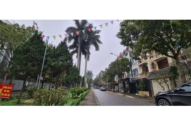 Biệt thự Xa La 150m2, 4 tầng, mt: 7.5m, giá: 19tỷ, Kiến Hưng, Hà Đông, Hà Nội.