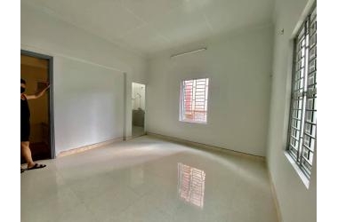 Bán nhà Bạch Đằng-DT 35m2 x 4 tầng.MT 5,6m.Ô TÔ 20m-2 MẶT TIỀN-Ở LUÔN-NGÕ THÔNG.