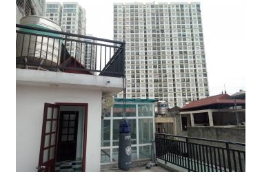 Bán nhà Vĩnh Tuy-DT 74 m2 x 4 tầng.MT 5m.GARA ĐỂ 2 Ô TÔ-SÂN VƯỜN-NỞ HẬU.
