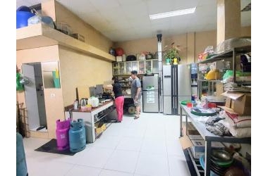 Bán nhà Phố Vọng-DT 31 m2 x 5 tầng.MT 8,2m.KINH DOANH-LÔ GÓC-Ô TÔ TRÁNH.