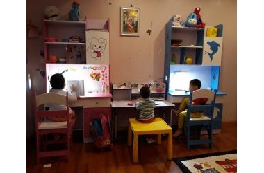 Bán nhà mặt phố 8-3.DT 115 m2 x 5 tầng.MT 3,5m.MẶT PHỐ VỈA HÈ-NỞ HẬU-VIEW VƯỜN HOA.