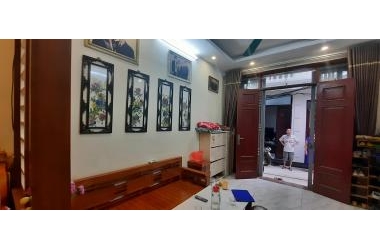 Bán nhà mặt ngõ, Xuân Đỉnh ,lô góc thoáng đẹp, gần ô tô, tặng hết nội thất