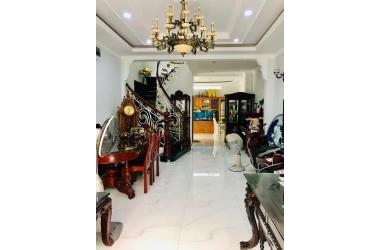 Bán gấp nhà HXH Cách Mạng Tháng Tám, Quận Tân Bình, ngang 5.2m, 4 tầng, Chỉ 12.9 tỷ. 0932828672.