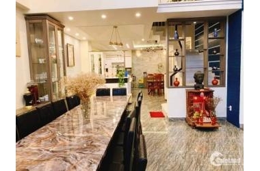 Căn hộ dịch vụ Nguyễn Khoái Quận 4, đang thu 70tr/tháng, 0932828672