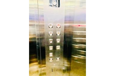 Cực đẹp Đại La thang máy văn phòng,nhà hàng giá rẻ