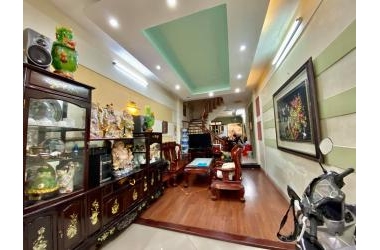 Không NHANH không kịp! Bán nhà đẹp phố Xốm, 47m2, nhỉnh 2 tỷ xíu