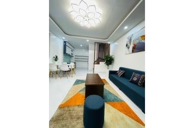 CẦN BÁN GẤP nhà Nghĩa Lộ, 36m2, 4 tầng, mặt tiền 4m, giá 2.15 tỷ
