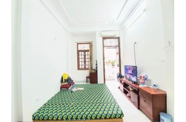 TRUNG TÂM ĐỐNG ĐA, Phố Chùa Bộc - PHÂN LÔ VIP – Ô tô đỗ cửa.