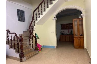 Trung tâm tiện ích - Nhà đẹp Cát Linh, ngõ rộng - 56m2, 5 tầng, 4m mặt tiền - Hơn 5 tỷ