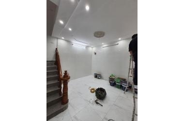 Ngõ thông rộng - Trung tâm quận - Nhà đẹp Văn Hương 5 tầng, 4.7m mặt tiền - Hơn 5 tỷ