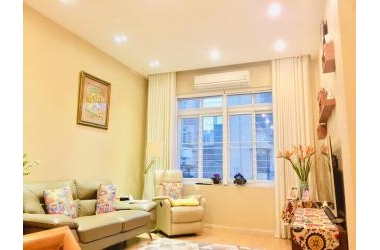 Nhà đẹp sang long lanh Phương Mai - Ngõ to rộng, 3 thoáng - 53m2, 4 tầng - Hơn 5 tỷ