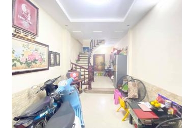 Bán nhà phố Trần Duy Hưng 5 tầng,giá 3.5 tỷ