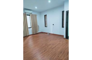 Bán nhà phố Lê Trọng Tấn, 42 m, 3.4 tỷ