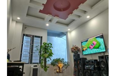 Bán nhà đẹp Khương Trung,40 m,căn góc,giá 3.3 tỷ