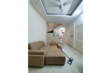 BÁN NHÀ ĐỊNH CÔNG THƯỢNG.giá 2.78 tỷ