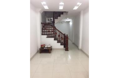 Bán nhà Định Công Thượng , 38 m, giá 3.1 tỷ.