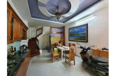 BÁN NHÀ ĐẸP,CĂN GÓC,KINH DOANH NHỎ,39 m.5 tầng,chỉ 3.23 tỷ