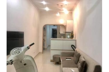 Bán Gấp nhà phố Trương Định,kinh doanh,ngõ thông rộng,hơn 2 tỷ