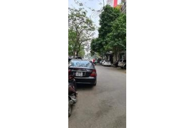 BÁN NHÀ NGÕ 78 DUY TÂN 50M2 X 5 TẦNG MT 4M 15.5 TỶ CẦU GIẤY PHÂN LÔ Ô TÔ TRÁNH.