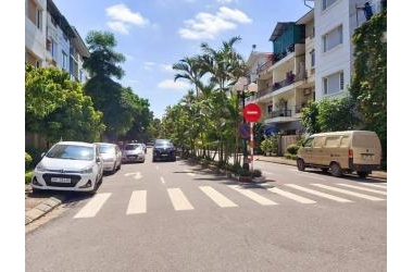 BIỆT THỰ LIỀM KỀ KĐT VIGLACERA TÂY MỖ ( 272 ĐƯỜNG HỮU HƯNG) 88M2 X 4 TẦNG MT 6M 6.5 TỶ GARO Ô TÔ NAM TỪ LIÊM