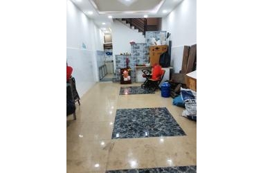 Bán nhà đẹp Quang Trung 2.7 tỷ cách hẻm xe tải 20m,hẻm ô tô 10m