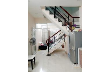 Bán gấp nhà mới hẻm xe hơi tận nhà 40m2 gần city land Gò Vấp giá 3.88 tỷ