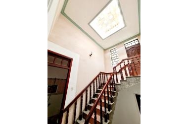Bán mặt bằng kinh doanh Lê Đức Thọ 110m2 giá chỉ nhỉnh 120tr 1 m2
