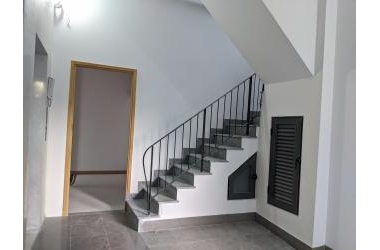 Hẻm xe hơi cách mặt tiền Hoàng V Thụ 20m nhà đẹp giá 4.8 tỷ