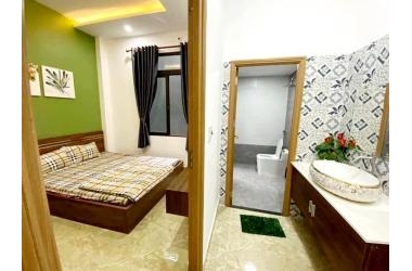 Nhà Hẻm xe hơi Trường Chinh thông ngang 4.5m DT hơn 100m2 giá 10.45 tỷ