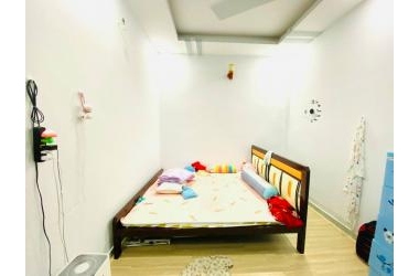 Bán nhà mới 40m2 Công Viên Làng Hoa sát hẻm xe hơi giá 3.7 Tỷ