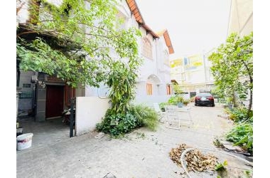 CHÍNH CHỦ BÁN GẤP , BIỆT THỰ SÂN VƯỜN -VEN SÔNG - XE HƠI TRÁNH.. 210m2 giá chỉ 18 tỷ