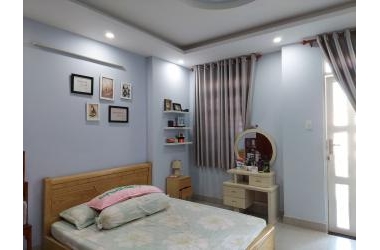 Bán Nhà MT- Bùi Quang Là-P12- Gò Vấp - 8.3m x18m-Chỉ 12 Tỷ 7