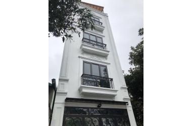 Nhà Bát Khối, LONG BIÊN- 35 m2, 5 tầng, ngõ rộng, ô tô đỗ cửa, 2.97 tỷ