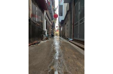 Bán ĐẤT Ngọc Thụy, Long Biên- Tặng nhà cấp 4, 31m2, 1.9 tỷ